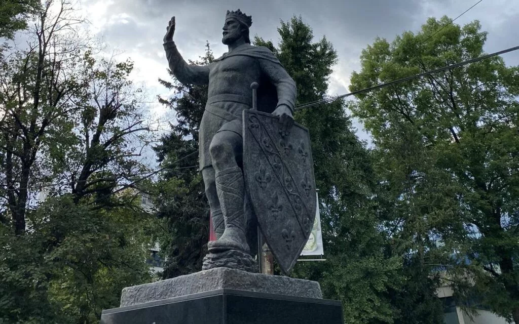 King Tvrtko Ist statue in Sarajevo