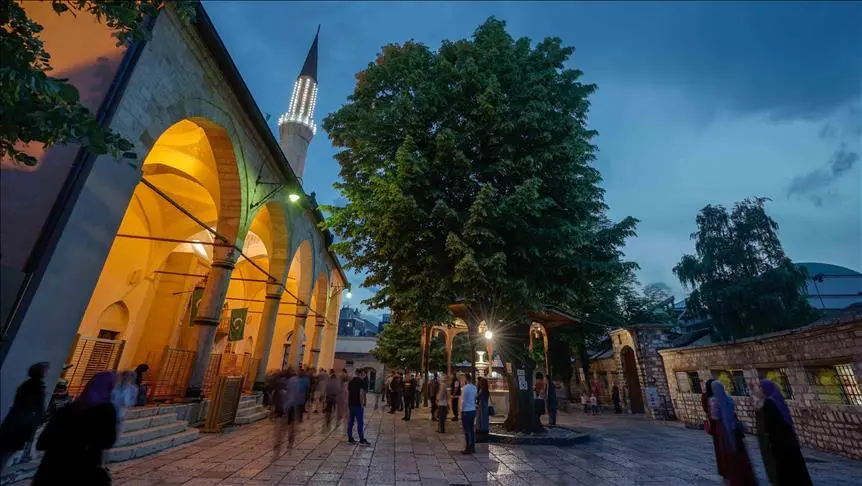 Ramadan in Sarajevo (Gazi Husrev Bey's mosque)